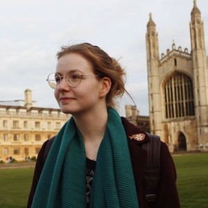 Lucy - English tutor - London