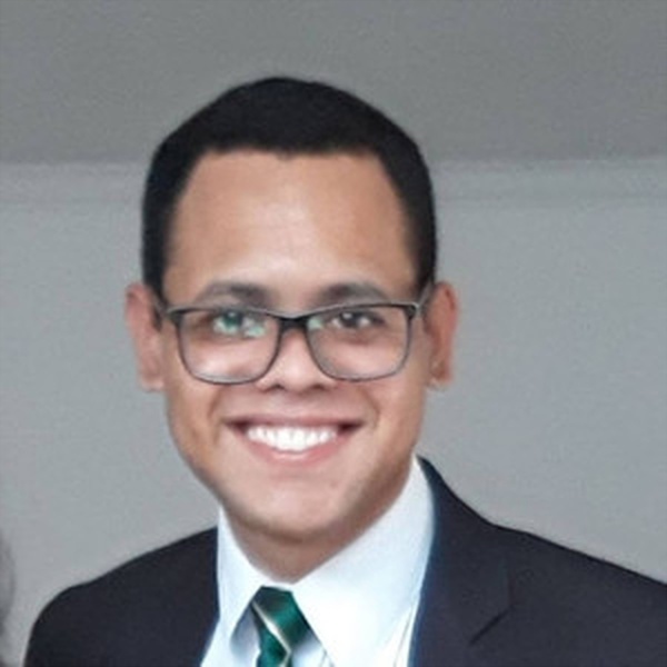 Gustavo - Professor de Introdução à Informática - Boqueirão