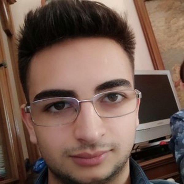 Luca - Insegnante di programmazione - Giarre