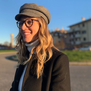 Chiara - Insegnante di ripetizioni - Casarile