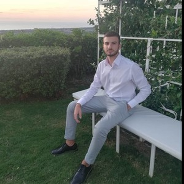 Simone - Insegnante di programmazione - Napoli