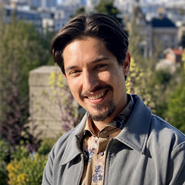 Roman - Prof d'orientation scolaire - Paris 5e