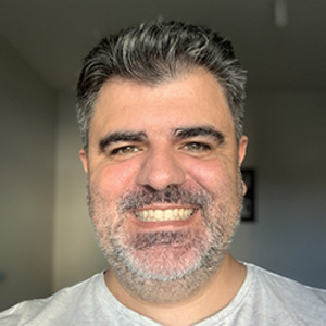 Adilson - Professor de photoshop - Pato Branco