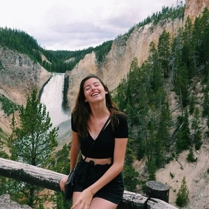 Lucie - Prof de maths - Neupré