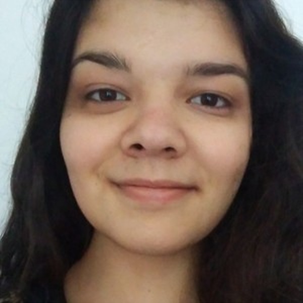 Alexandra - Professor de português - Lisboa