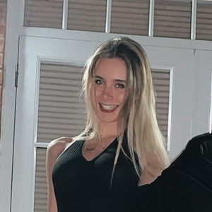 Jasmine - Art and design tutor - East Kilbride