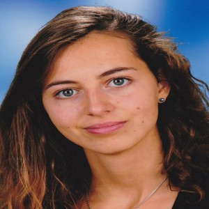 Marine - Prof d'initiation informatique - Rennes