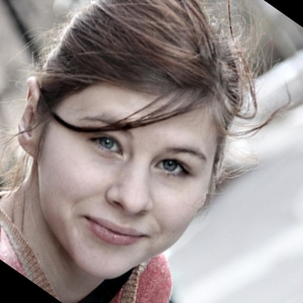 Anika - Klavierlehrerin - Leipzig