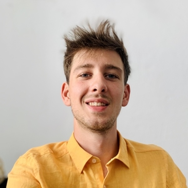 Julian - Lehrkraft für Mathematik - Hannover