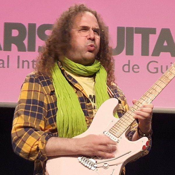 Emmanuel - Prof de guitare - Vaugrigneuse