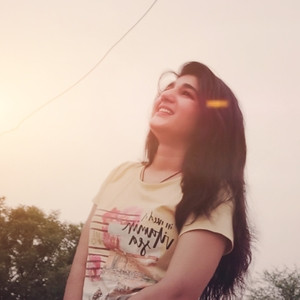 Choudhary - History tutor - Dinod