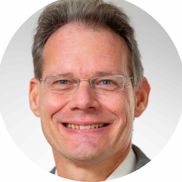 Andreas - Lehrkraft für BWL - 