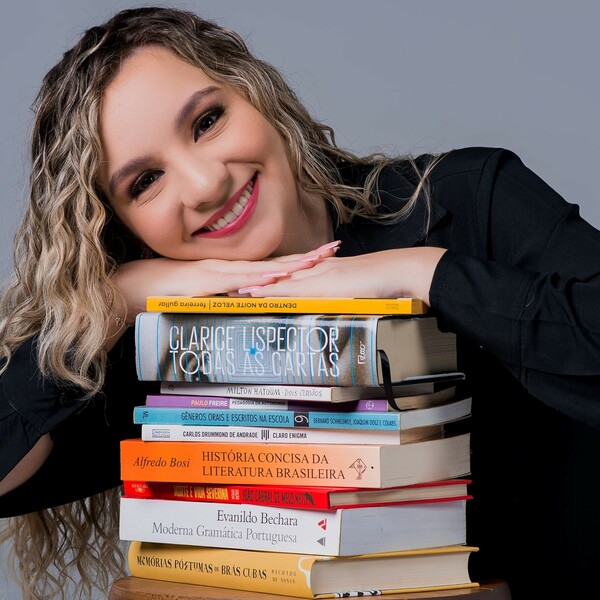 Maria Clara - Professor de redação - João Pessoa