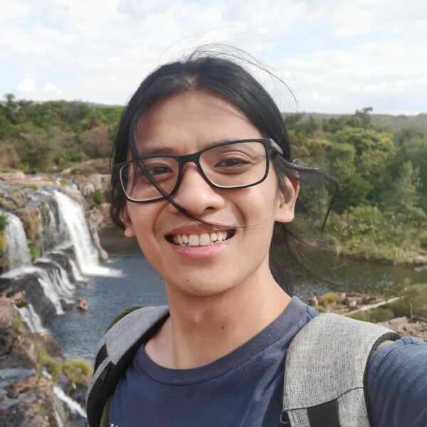 Yen Chen - Professor de chinês - Belo Horizonte