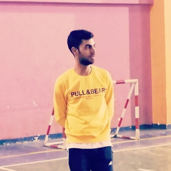 Tàyfun - Kas geliştirme öğretmeni - 