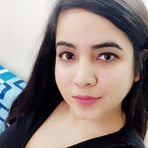 Akshita - English tutor - Ghaziabad