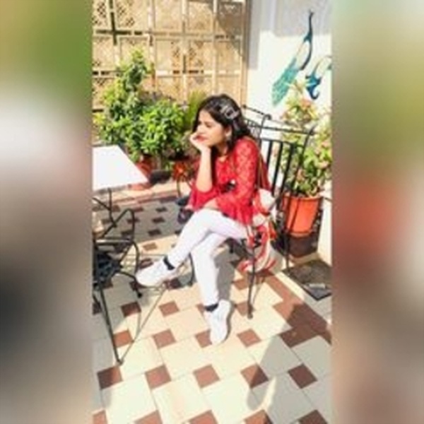 Muskan - Drawing teacher - New Delhi