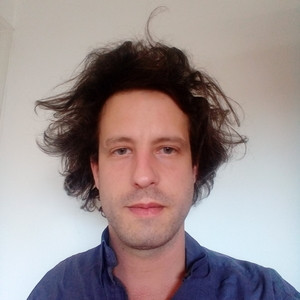 Simon - Prof de chimie - Uccle