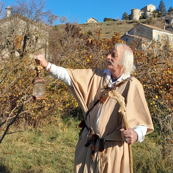 Antoine - Prof de tarot divinatoire - Valensole