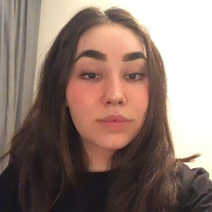 Sahar - Drawing tutor - London