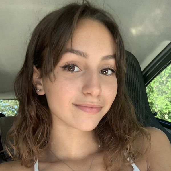 Lara - Insegnante di aiuto compiti - Milano