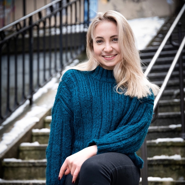 Adelina - Prof de russe - Montrouge