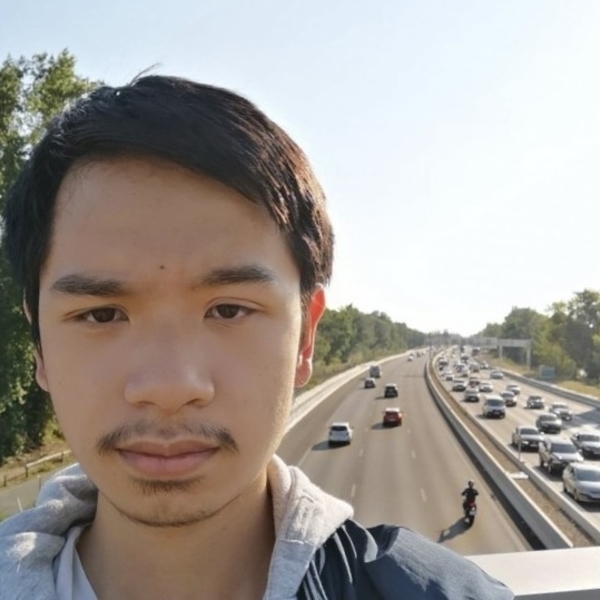 Julien - Prof de sciences de l'ingénieur - Lognes