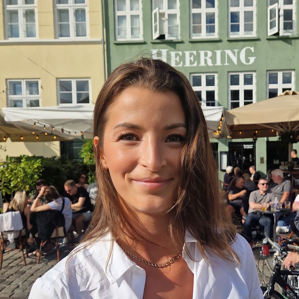 Teuta - Matematiklärare - Kalmar