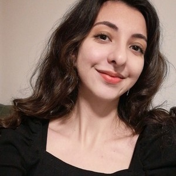 Betül - Kişisel gelişim öğretmeni - 