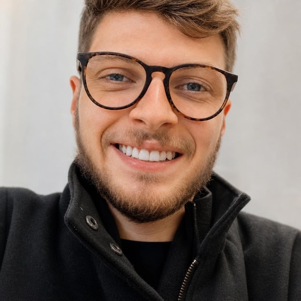 Gabriel - Professor de cálculo - Blumenau