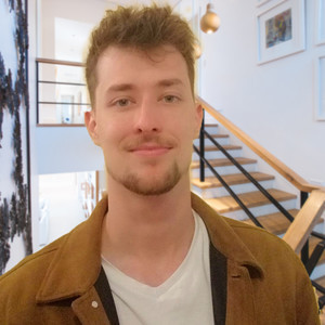 Julian - Prof de création de site web - Bordeaux