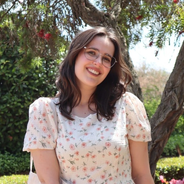 Patrícia - Professor de japonês - Castelo Branco
