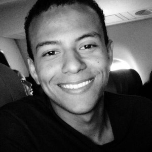 Paulo - Professor de biologia - Goiânia