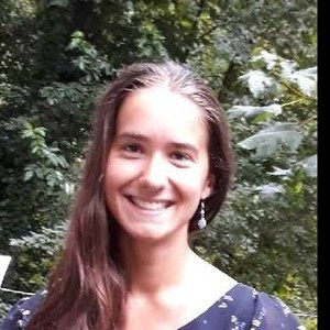 Justine - Prof d'aide aux devoirs - Marcy-l'Étoile
