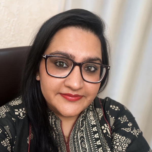 Zubda - Math tutor - Luton