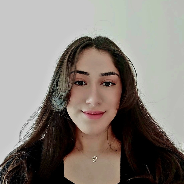 Aria - Maths tutor - Bristol