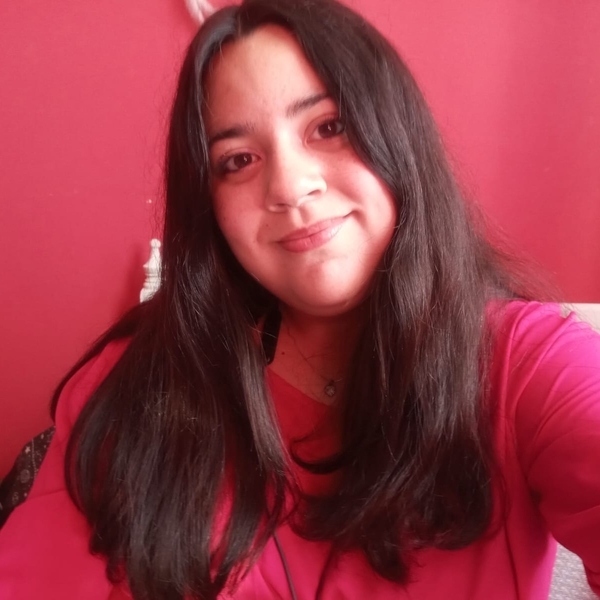 Javiera Ignacia - prof de Inglés - Pichilemu