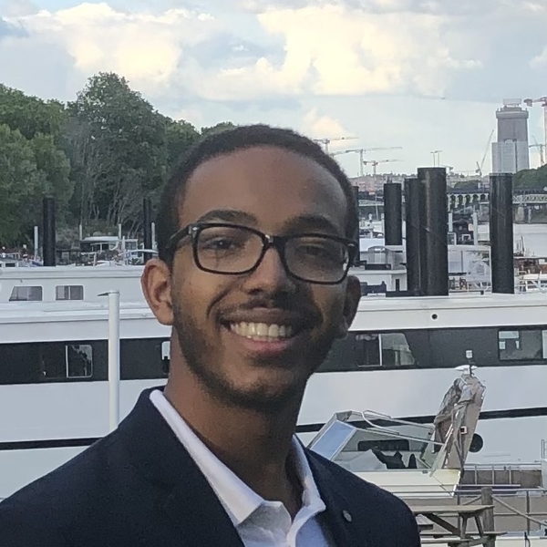 Nathan - Prof de maths - Élancourt