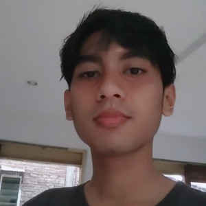 Reno - Guru initiation informatique - Kecamatan Kaliwates