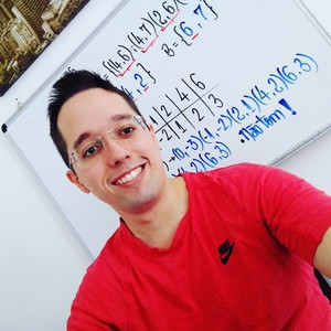 Lucas - Professor de matemática - Fortaleza