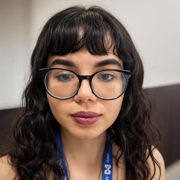Isabel - Professor de inglês - Teresina