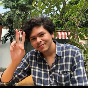 Michael Wolter - Guru FIFA - Kecamatan Sawangan