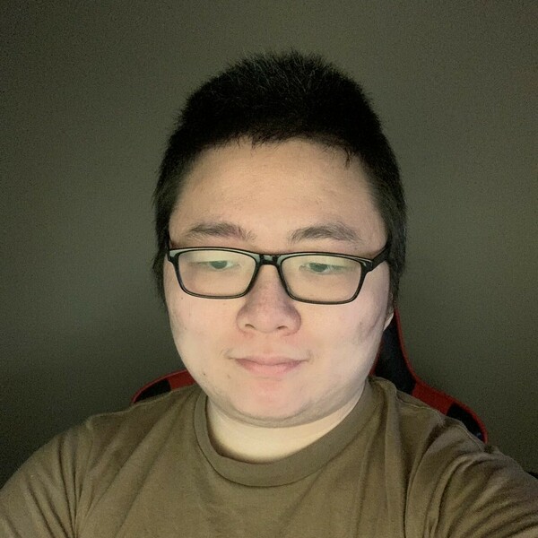 Run Zhang - English tutor - Surrey