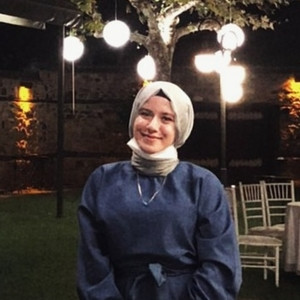 Hasret - Tarih öğretmeni - 