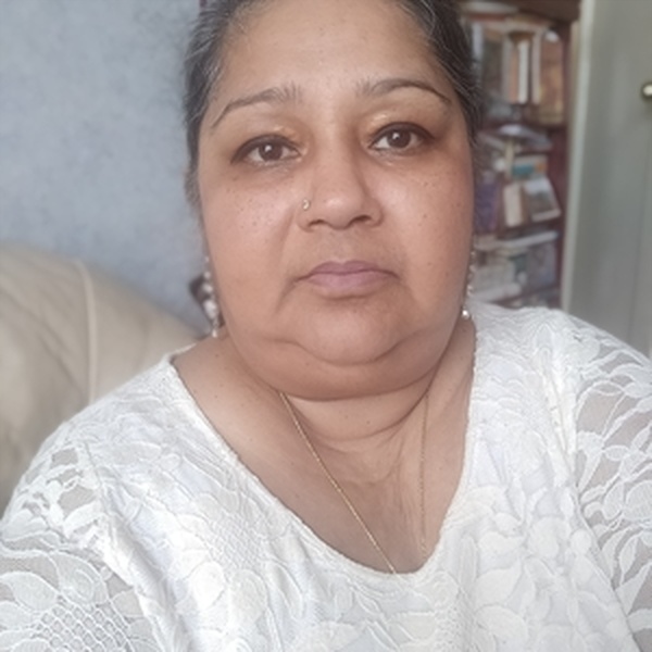 Gopali - English tutor - Blackpool
