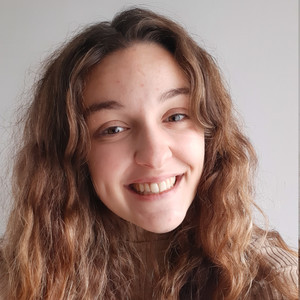 Margarida - Prof de iniciação à informática - Valongo