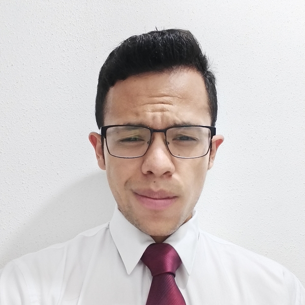Brian - profesor de biología - Ciudad de México