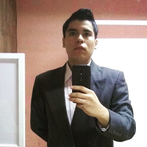 Leonardo - profesor de derecho civil - Tijuana