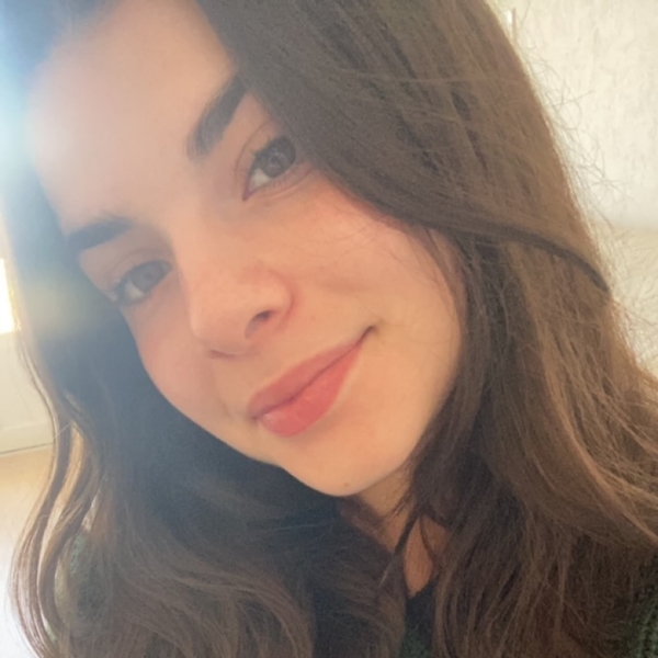 Aline - Prof d'aide aux devoirs - Orléans