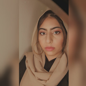 Iqra - Positive psychology tutor - London